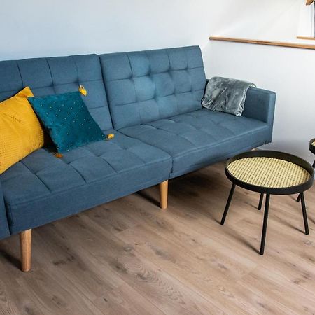 Confortable T1Bis Renove, Au Coeur D'Un Bourg Calme La Chapelle-Neuve  Bagian luar foto